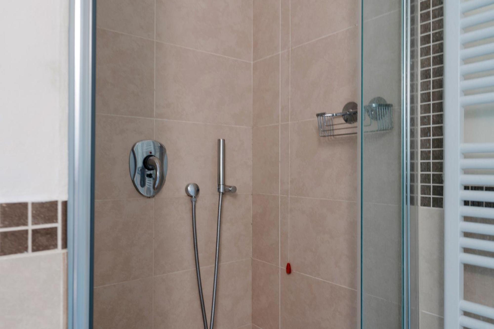 Wow - Amazing View! Apartamento Salò
