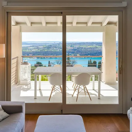 Wow - Amazing Lake View! Salo Exterior photo