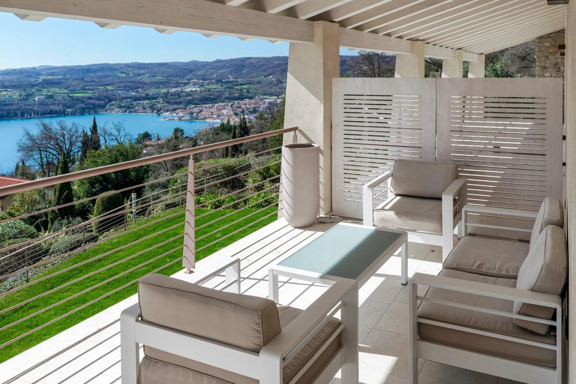 Apartment Wow - Amazing View! *